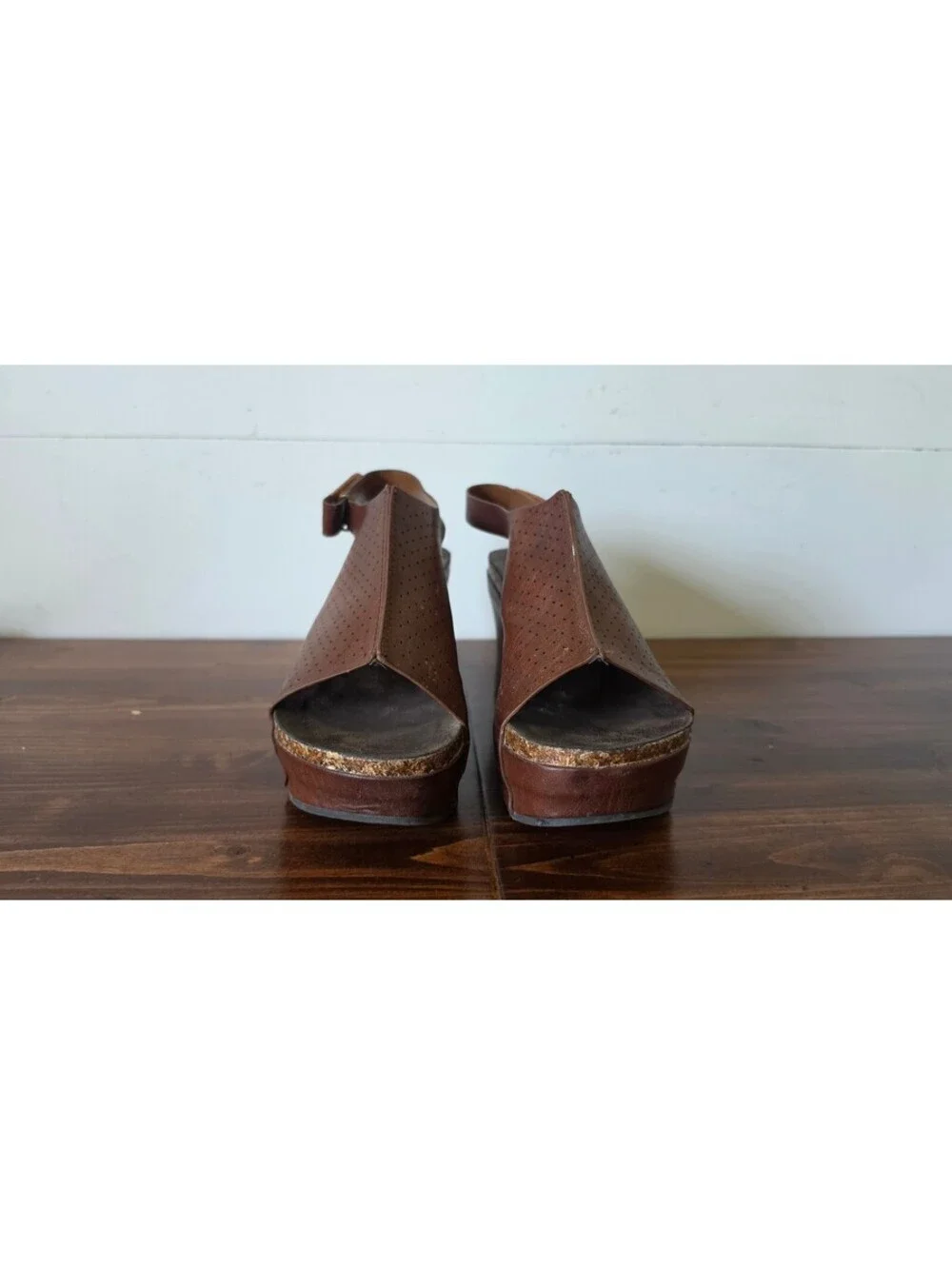 Pierre Dumas Hester Brown Perforated Leather Platform Wedge Sandals Sz 8,  #119